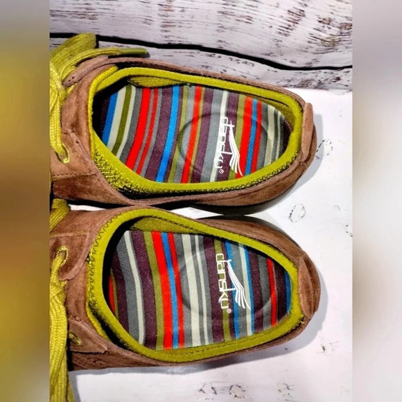 Dansko‎ Elise Suede Sneaker in Brown Lime Green size 6.5-7/37 Comfort Hiking - Picture 5 of 7